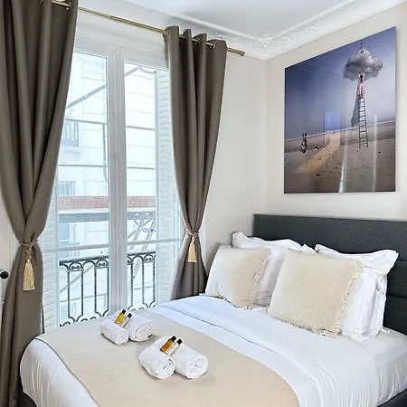 Luxurious In Le Marais