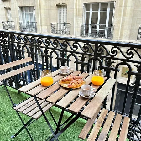 Luxurious In Le Marais